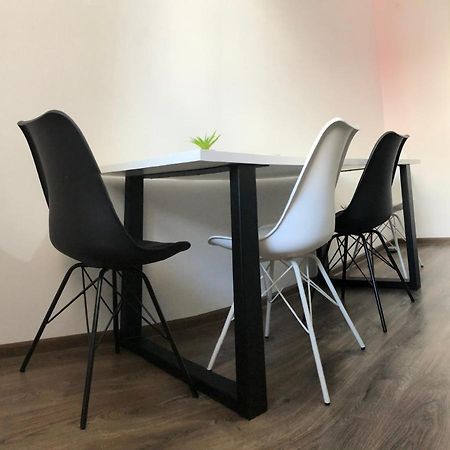 Max Apartament Brasov Exterior photo
